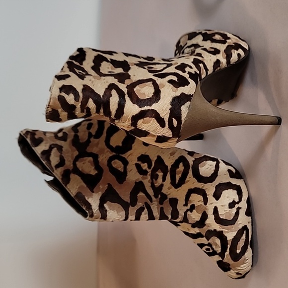 MADISON HARDING LEATHER ANKLE BOOTS - SZ 7 ~ Leopard Print - Picture 3 of 11